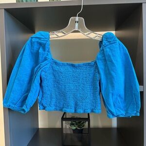 Zara blue puffy sleeve crop. In perfect condition.